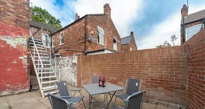 2 Bedroom Ground floor Comfortable Spacious Home