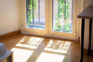 Interior - Cesare apartment in Viale Giulio Cesare (Rome)