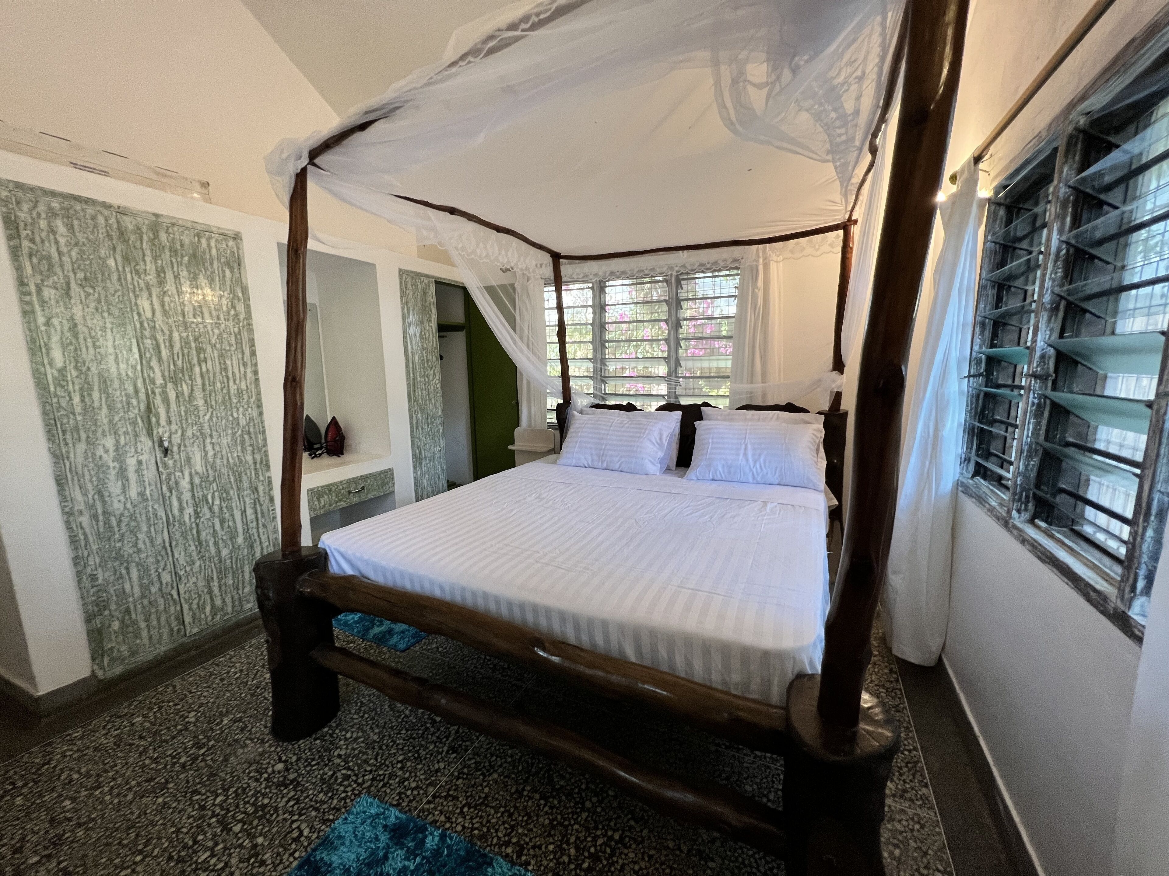 1 bedroom, Internet, bed sheets