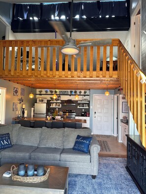 Smart TV, books, computer monitors