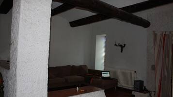 Chimenea y tenis de mesa