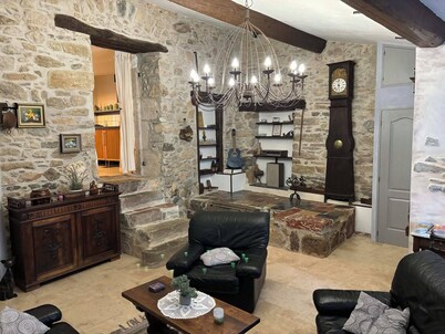 Chez Nath et Oli warm house near Carcassonne