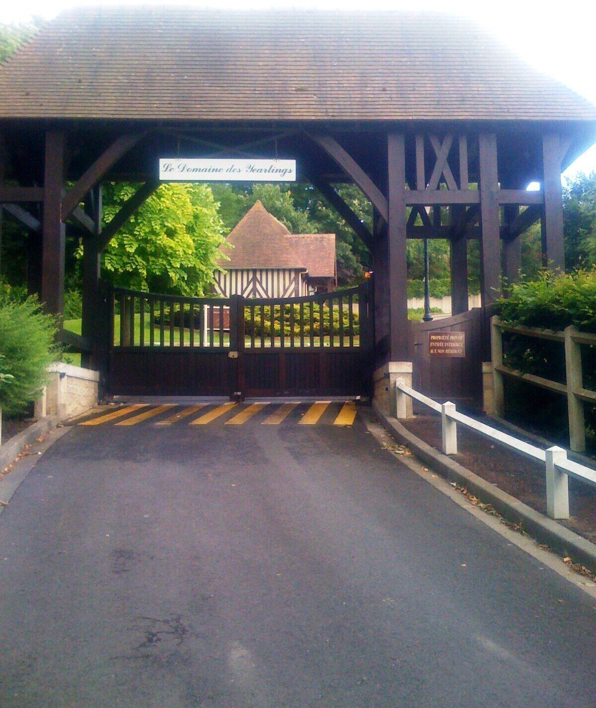 المنشأة من الخارج