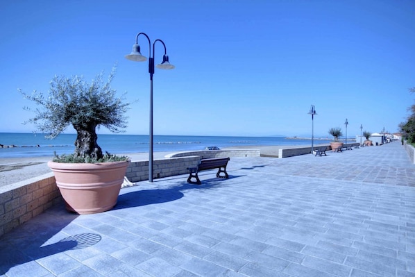 Strand
