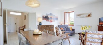 Marco Polo, three bedrooms and directly on the boardwalk