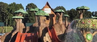 A Tranquil Retreat Loaded With Ambiance - A TRUE Escape from the Hustle & Bustle