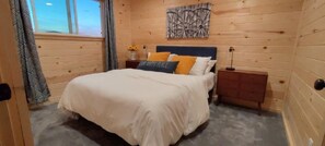 1 bedroom, iron/ironing board, free WiFi, bed sheets - Wifi, Pets Welcome, Boat Parking, Sauna, lakeview (Seven Bays)