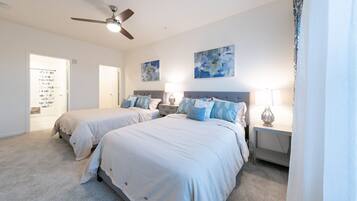 2 bedrooms, desk, iron/ironing board, free WiFi