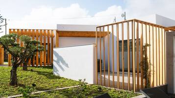 EntrĂ©e de lâhĂ©bergement