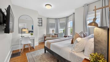 5 bedrooms, desk, iron/ironing board, free WiFi