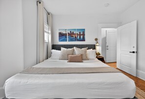 5 habitaciones, escritorio, tabla de planchar con plancha y wifi gratis 