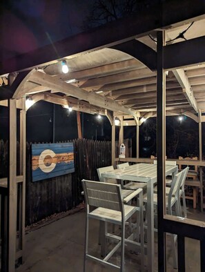 Outdoor dining - Large10 bed Home! Boulder/Denver (Westminster)