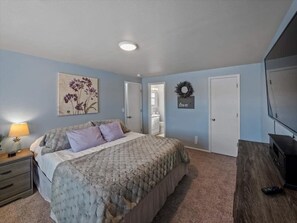 5 bedrooms, iron/ironing board - Large10 bed Home! Boulder/Denver (Westminster)