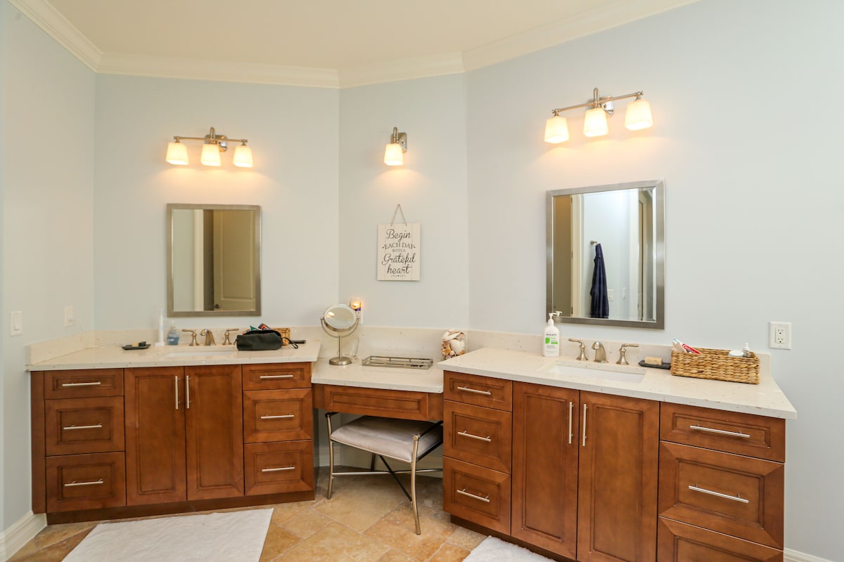Photo 52 of STUNNING POOL HOME, 4 BEDS/4 BATHS, DOWNTOWN NAPLES, FL