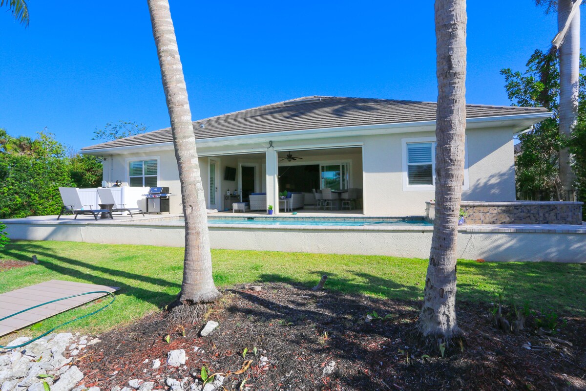 Photo 13 of STUNNING POOL HOME, 4 BEDS/4 BATHS, DOWNTOWN NAPLES, FL