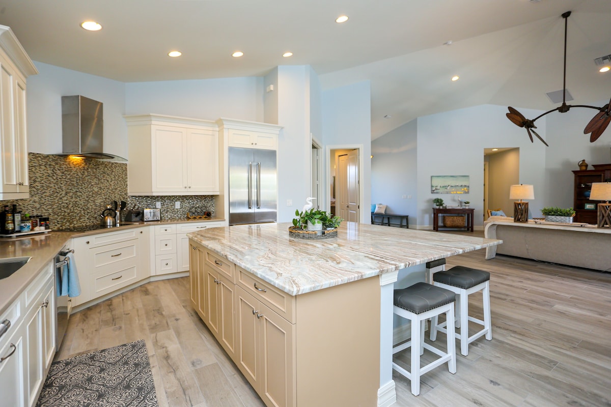 Photo 24 of STUNNING POOL HOME, 4 BEDS/4 BATHS, DOWNTOWN NAPLES, FL