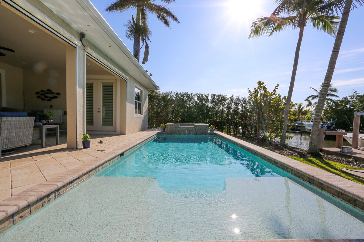 Photo 8 of STUNNING POOL HOME, 4 BEDS/4 BATHS, DOWNTOWN NAPLES, FL