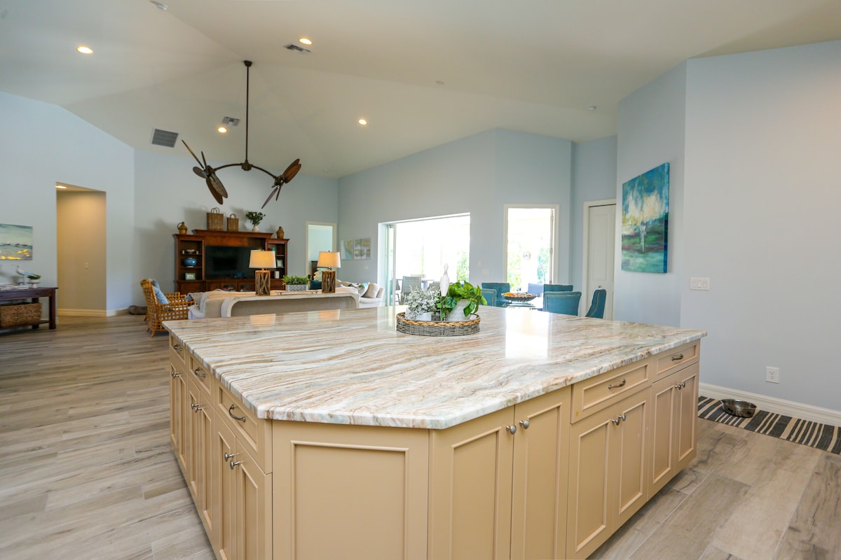 Photo 29 of STUNNING POOL HOME, 4 BEDS/4 BATHS, DOWNTOWN NAPLES, FL