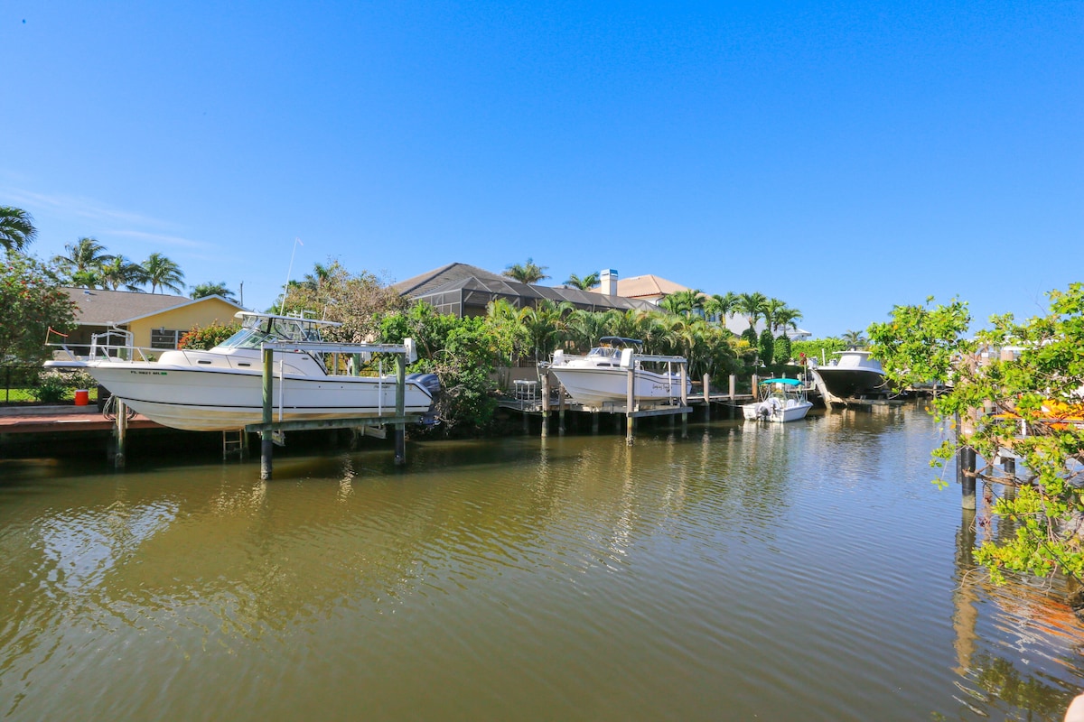 Photo 10 of STUNNING POOL HOME, 4 BEDS/4 BATHS, DOWNTOWN NAPLES, FL