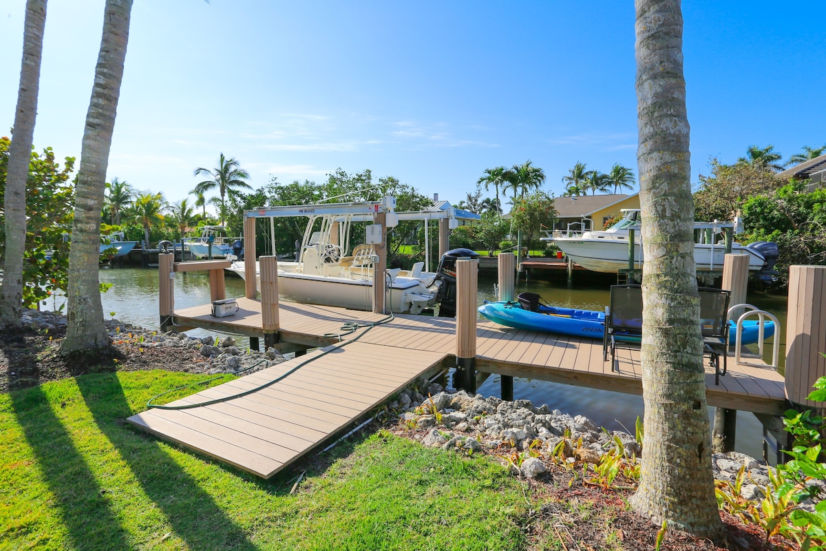 Photo 9 of STUNNING POOL HOME, 4 BEDS/4 BATHS, DOWNTOWN NAPLES, FL