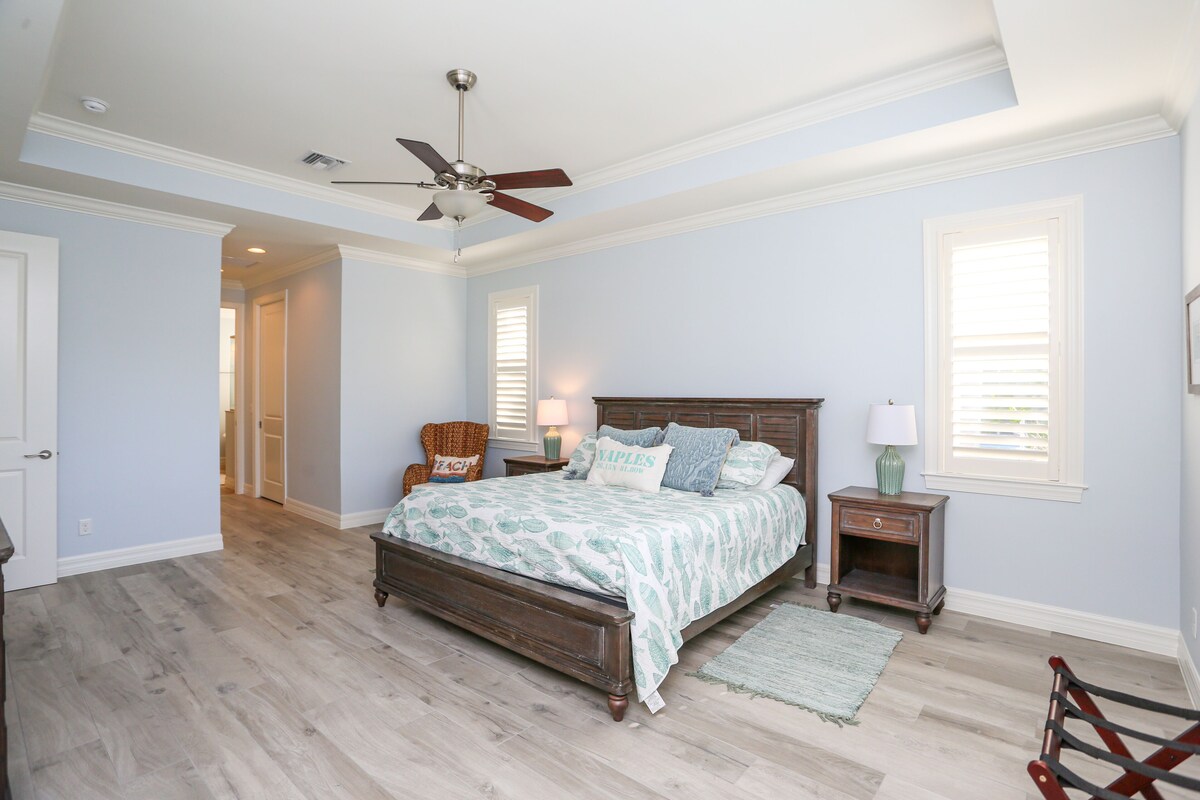 Photo 47 of STUNNING POOL HOME, 4 BEDS/4 BATHS, DOWNTOWN NAPLES, FL