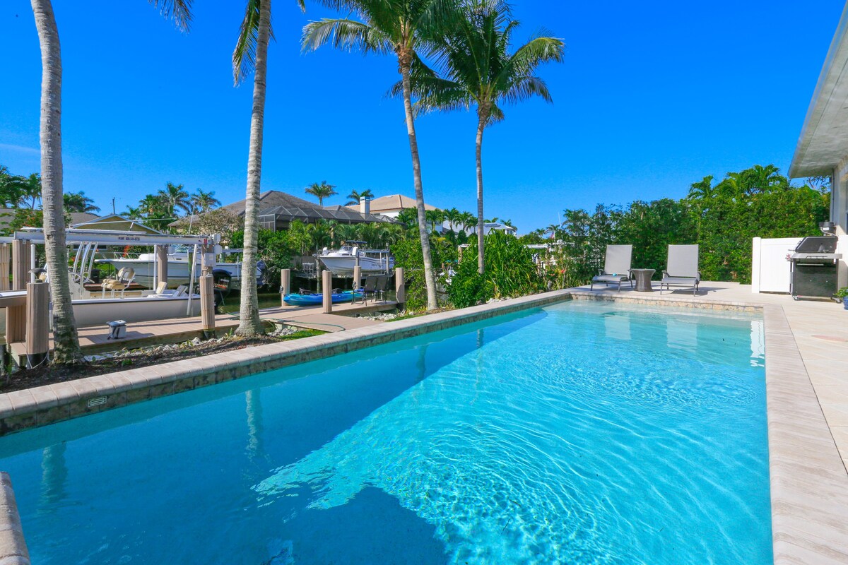 Photo 20 of STUNNING POOL HOME, 4 BEDS/4 BATHS, DOWNTOWN NAPLES, FL