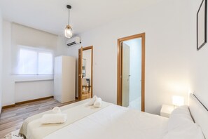 1 Schlafzimmer, Bügeleisen/Bügelbrett, kostenloses WLAN, Bettwäsche