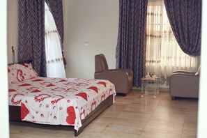 Superior Double Room | Iron/ironing board, WiFi, bed sheets - 9 ROSES HOTEL (Ejisu)