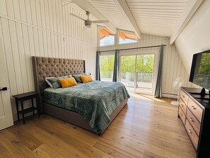 4 bedrooms, iron/ironing board, travel cot, free WiFi