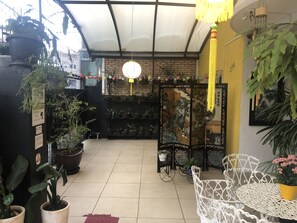 ลานระเบียง/นอกชาน