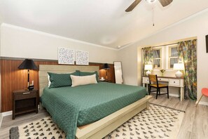 4 bedrooms, desk, iron/ironing board, travel cot