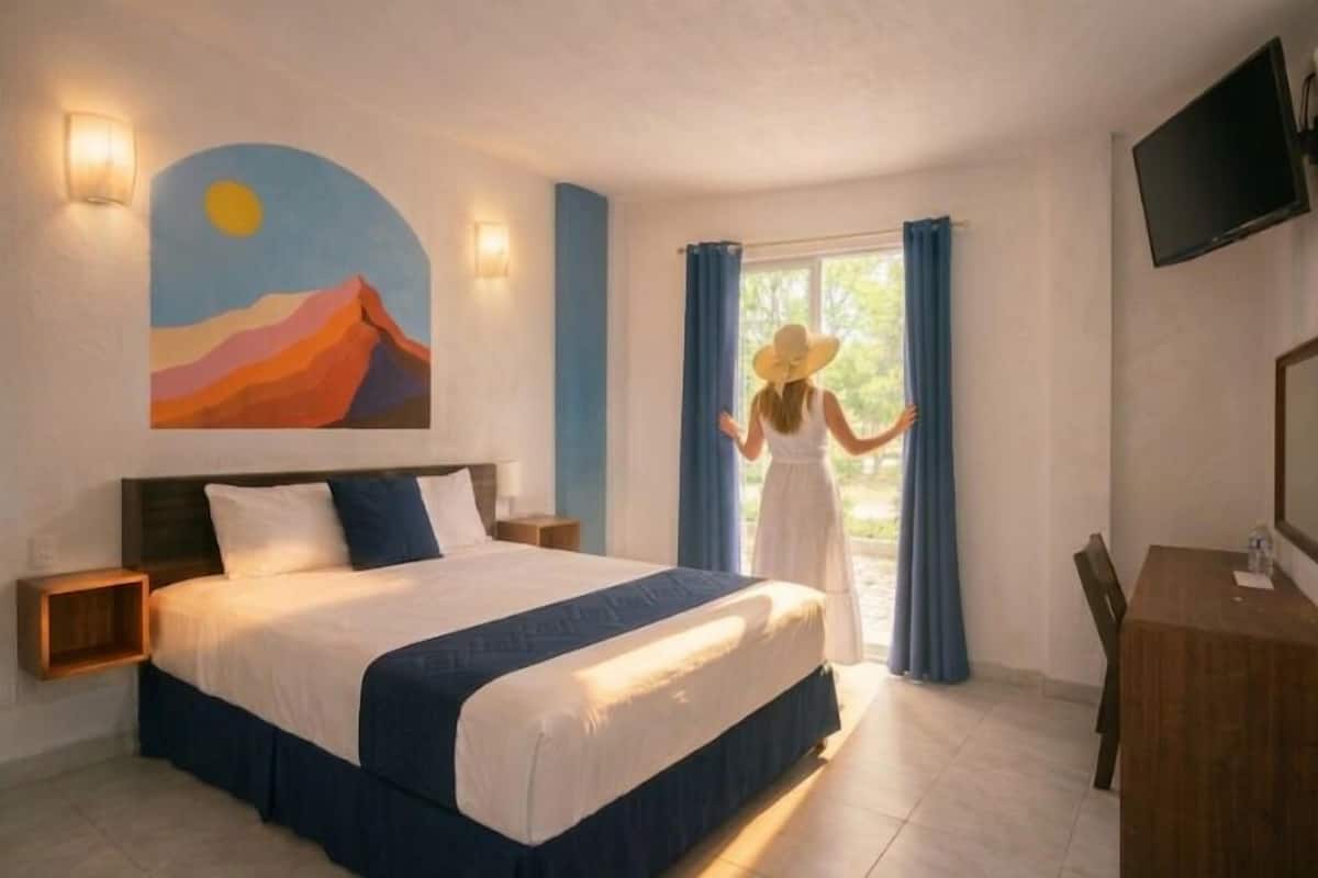 Executive Room, City View | Blackout drapes, free WiFi, bed sheets