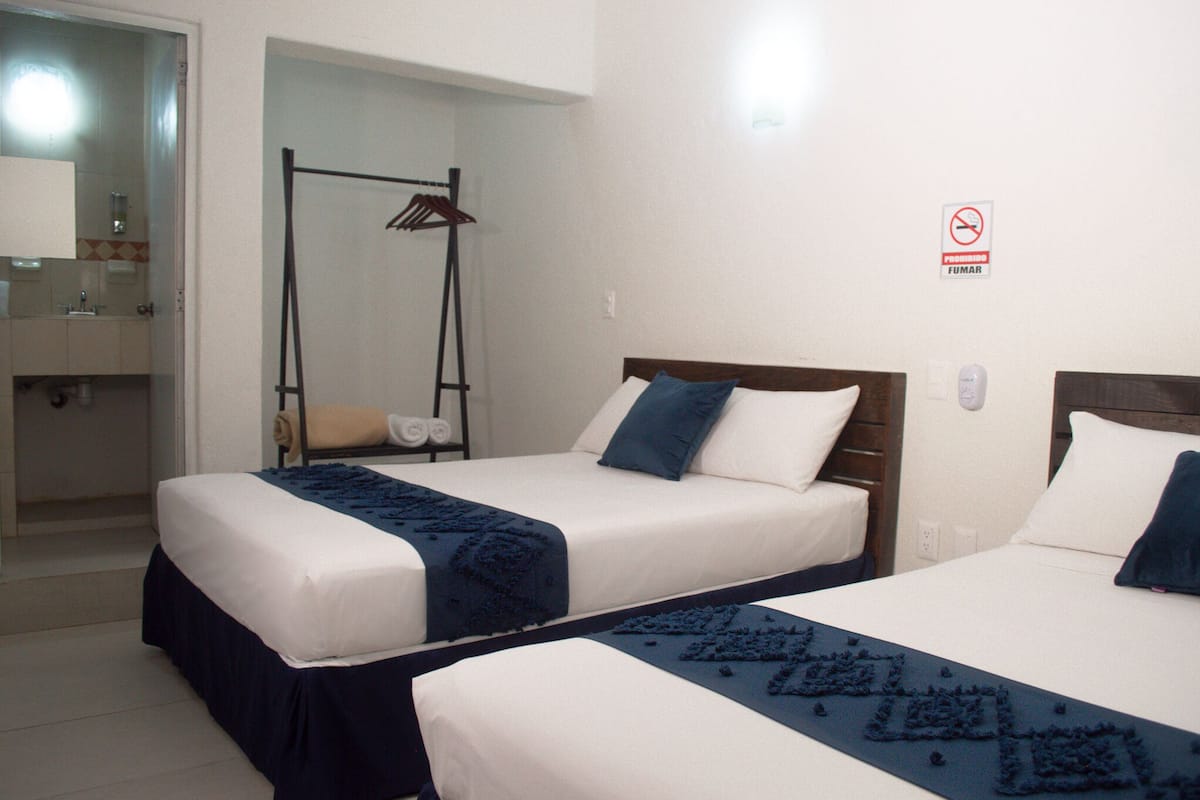 Standard Room, 2 Double Beds