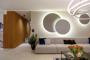 Smart TV, fireplace, video game console