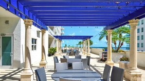 Unclassified image, 5 of 36, button - Stylish 1BR | Free Parking | Near Kaseya Center (Miami)