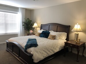 2 bedrooms, desk, free WiFi, bed sheets