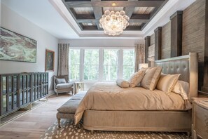 5 Schlafzimmer, Schreibtisch, kostenloses WLAN, Bettwäsche