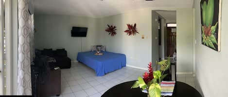 1 bedroom, free WiFi, bed sheets