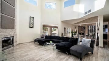 Smart TV, fireplace, stereo, computer monitors