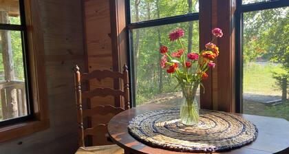 Creek Cottage, in the Ozarks!