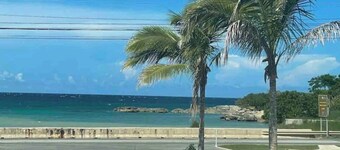 Seashore Vacation Home - Oceanpointe, Lucea, Jamaica
