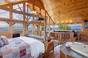 4 Schlafzimmer, Bügeleisen/Bügelbrett, kostenloses WLAN, Bettwäsche