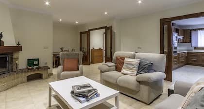Caserío entre Bilbao y Urdaibai