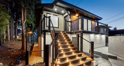 *Luxury Waterfront* beautiful and peaceful retreat