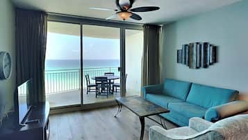 Kondominium (1 Bedroom) | Bagian depan properti