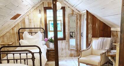 Historic Farmhouse near Round Top, Texas