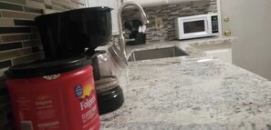 Microonde, lavastoviglie, spezie