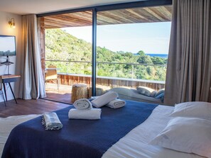 4 bedrooms, iron/ironing board, travel cot, WiFi - Villa Santa Lucia Di Fautea (sainte lucie de porto vecchio)