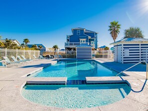 Pool - Seahawk South by Southern Vacation Rentals (Gulf Shores)