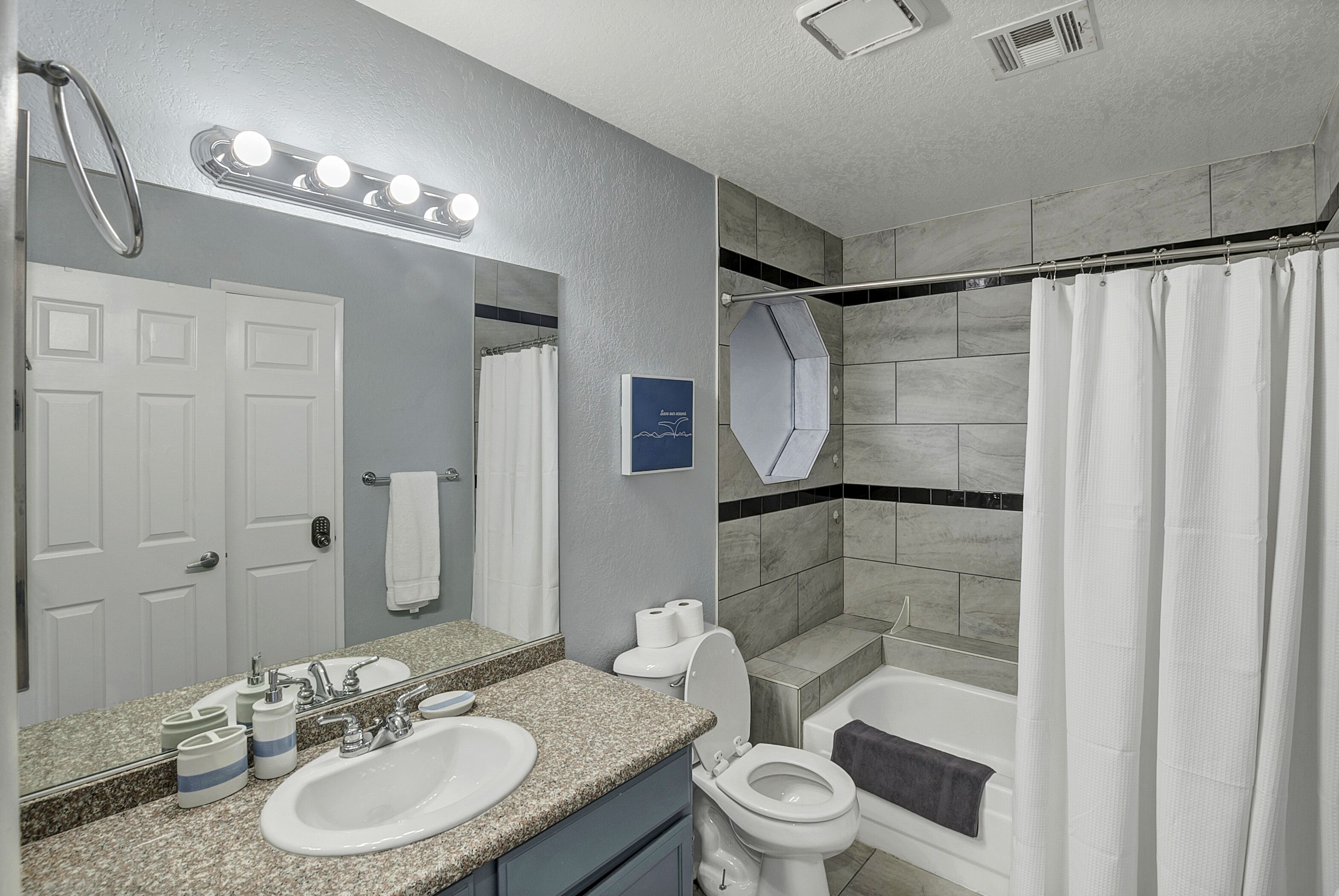 Superhost 5 Star ⭐ Service Spacious 1 Bedroom